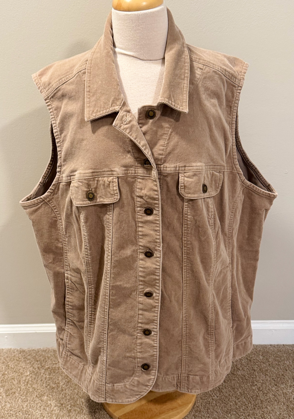 Liz & Me Plus Size 2X Vest Tan Corduroy Button Front 22W 24W Cozy Cabin Casual